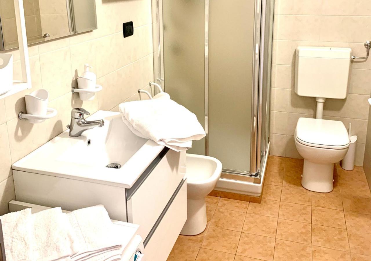Gardalakeapartment A Sirmione Exteriér fotografie