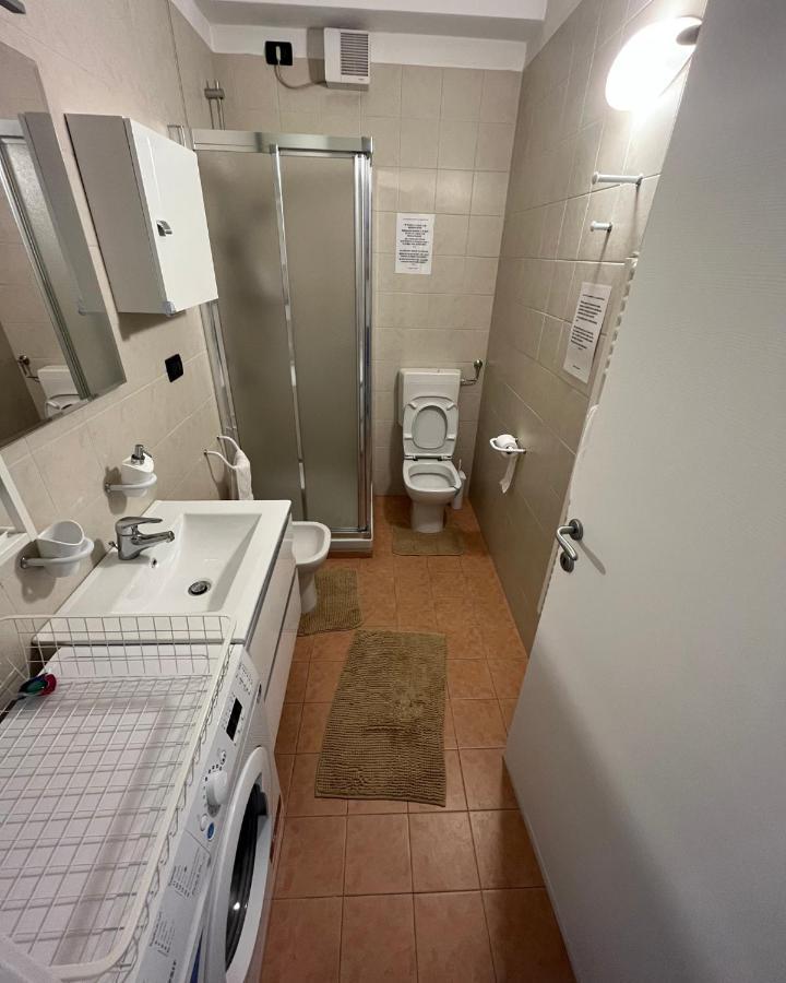 Gardalakeapartment A Sirmione Exteriér fotografie